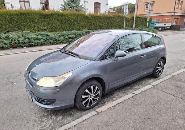 Citroen C4 cena 8500 przebieg: 234000, rok produkcji 2005 z Biała małe 301